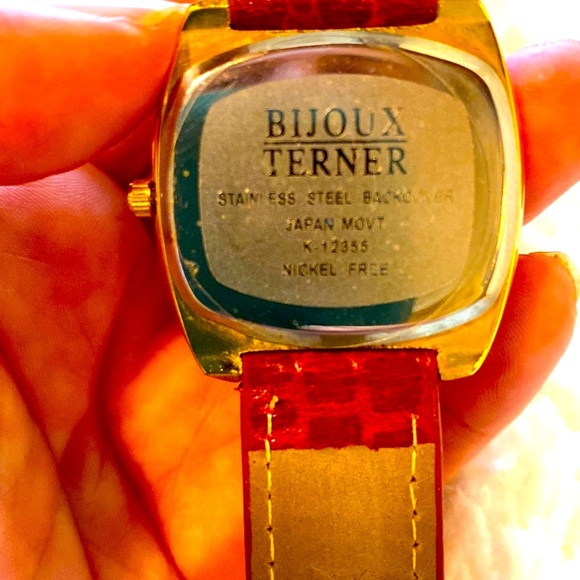 BIJOUX TERNER CRANBERRY RED PINK & GOLD EMBOSSED REPTILE LEATHER WRISTWA… - Picture 4 of 6